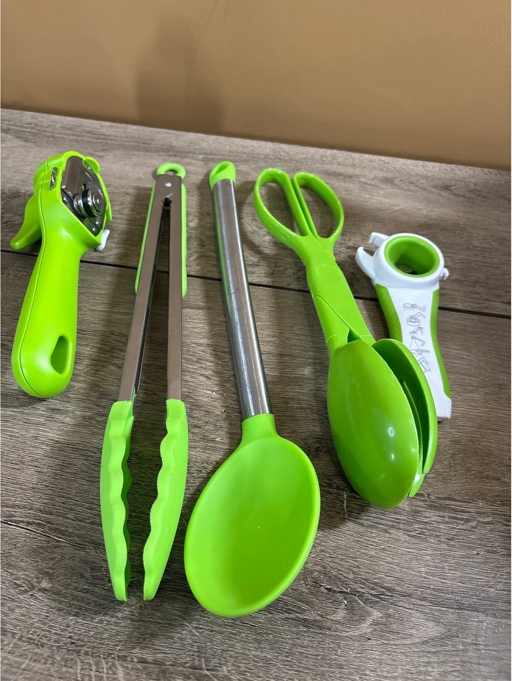 Green Kitchen Utensil Set with Tongs, Scissors, Spoon, Can Opener, and More